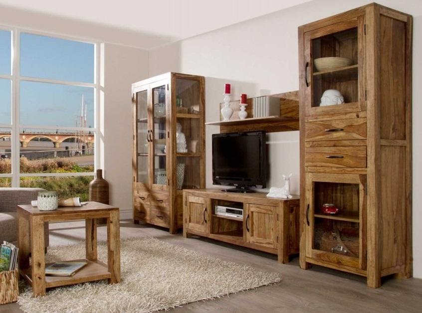 Rustikálny nábytok z masívu do obývacej izby