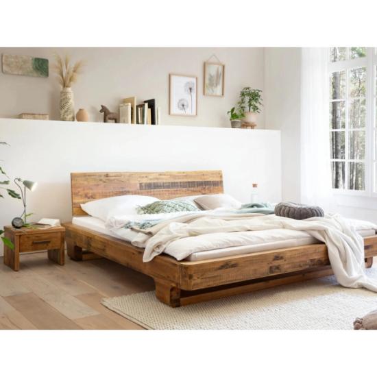 Masivní postel Sendai z recyklované borovice, lakovaná, hnědá – 180×200 cm